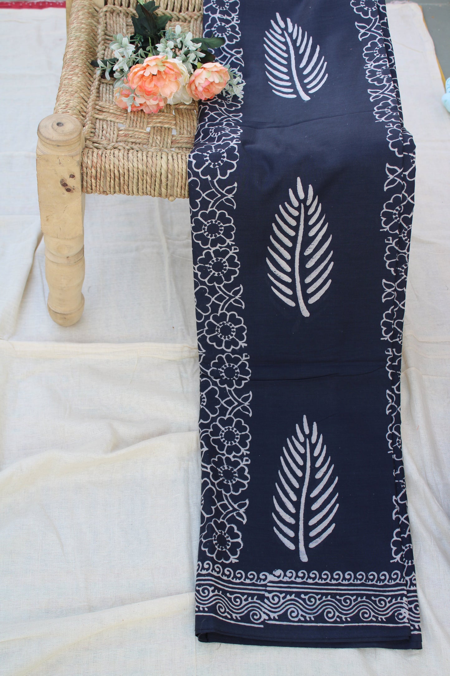 Grey with white leaf block printed mul cotton saree