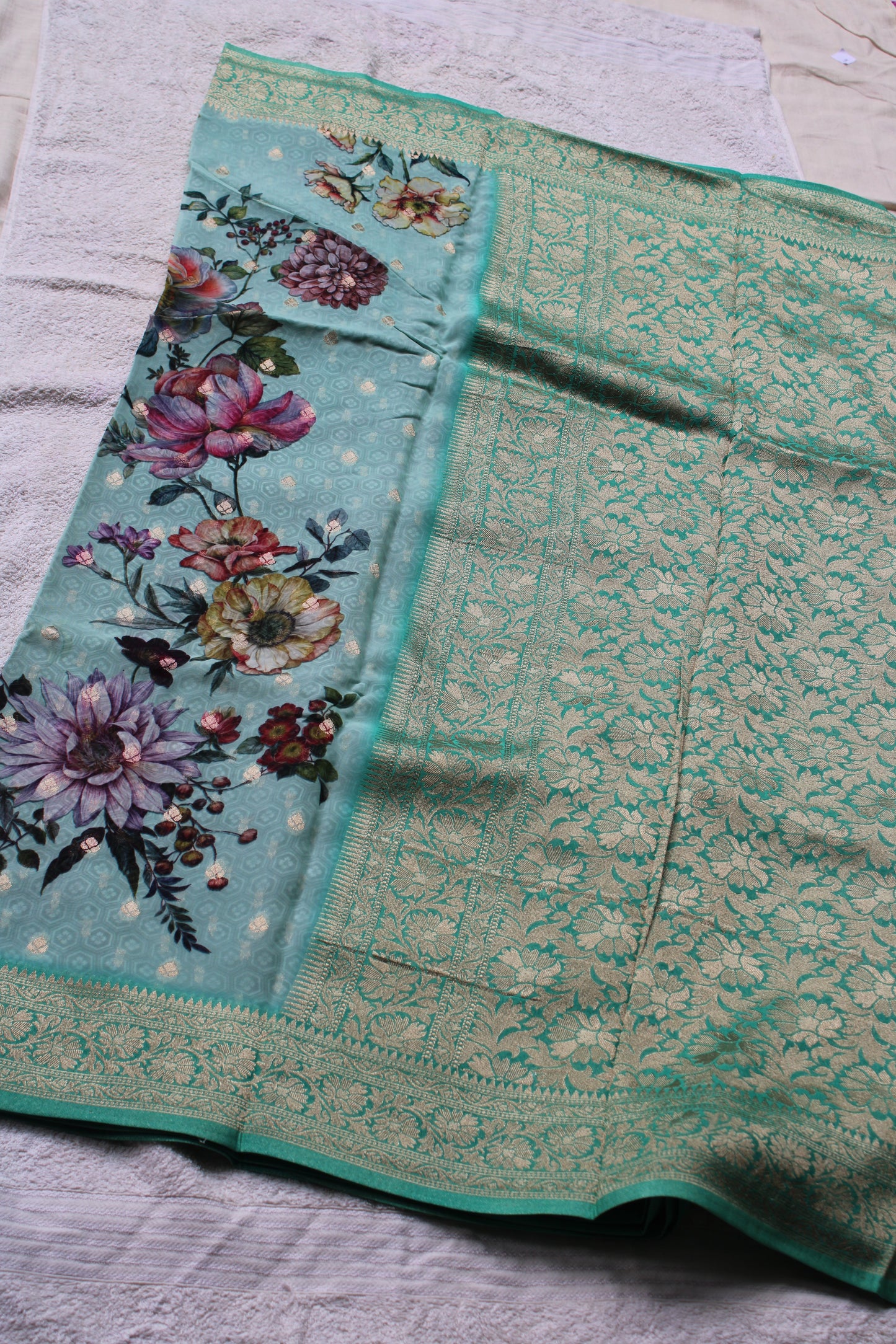 Pastel Blue Kaddi Georgette Saree with digital prinit