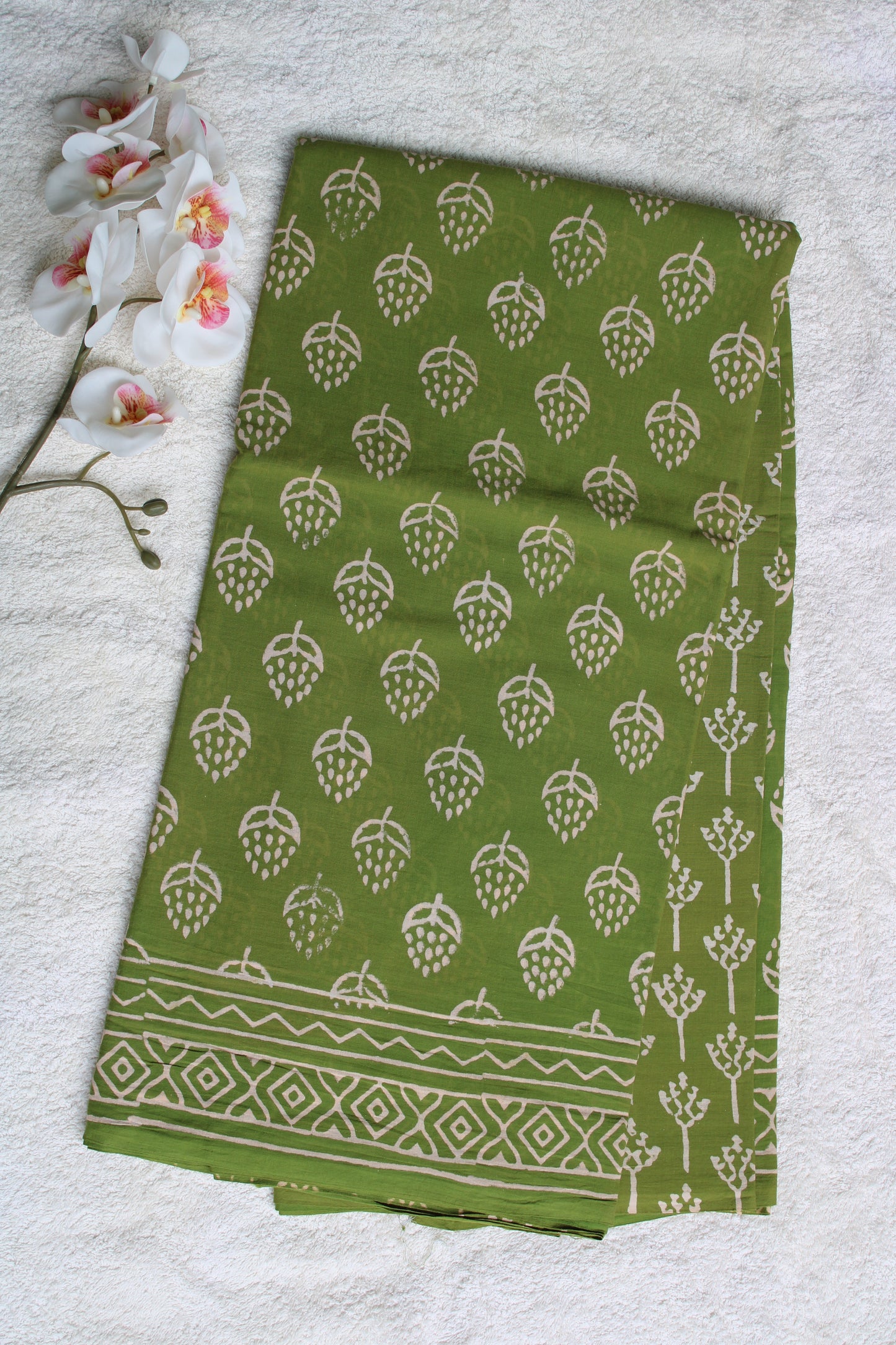 Green Mul cotton block printed saree with flower motifs