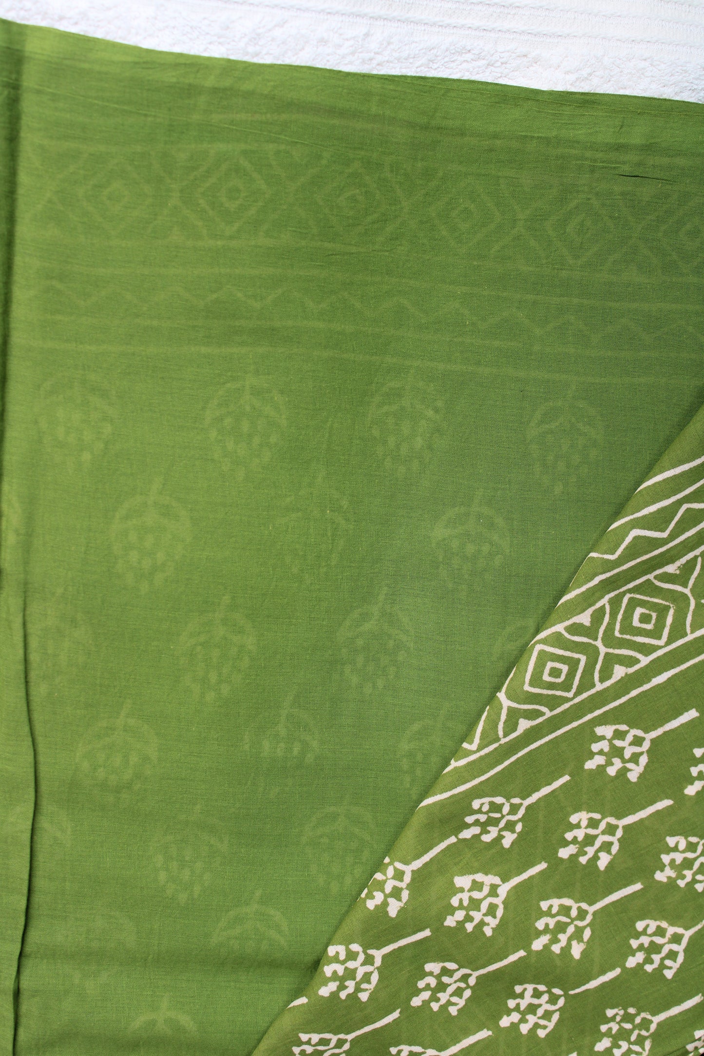 Green Mul cotton block printed saree with flower motifs