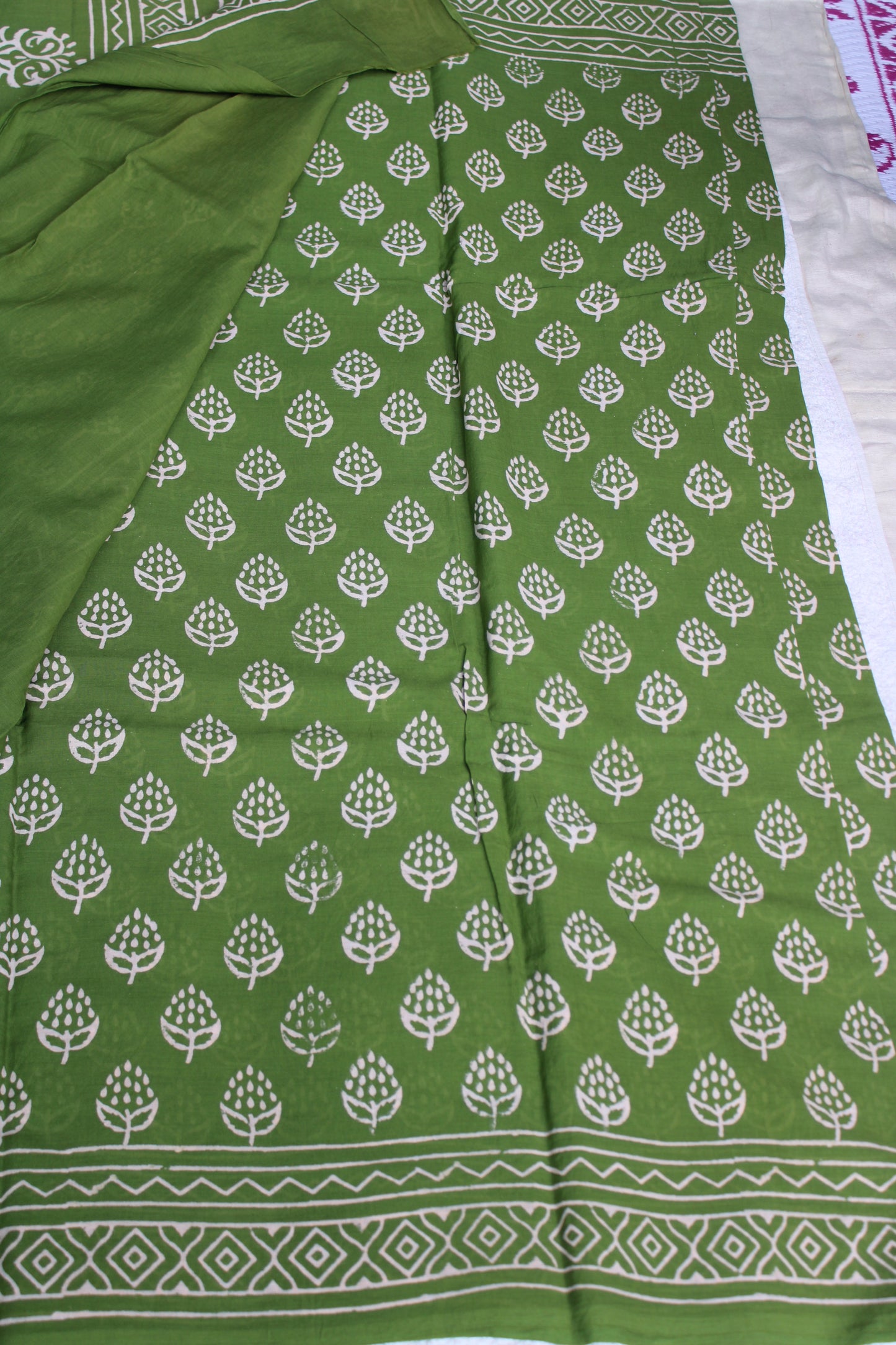 Green Mul cotton block printed saree with flower motifs
