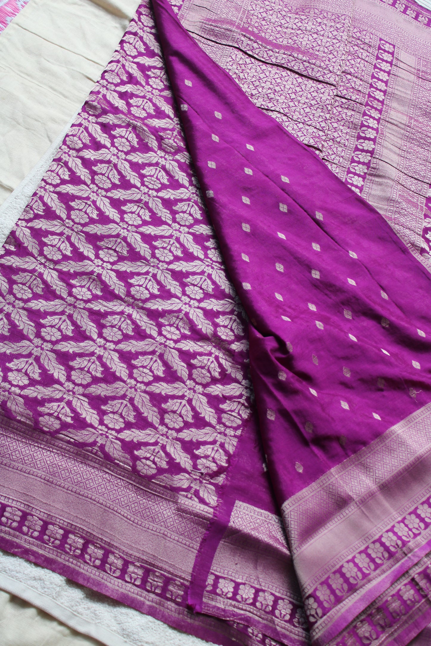 Majenta Banarasi Mashru crape georgette saree