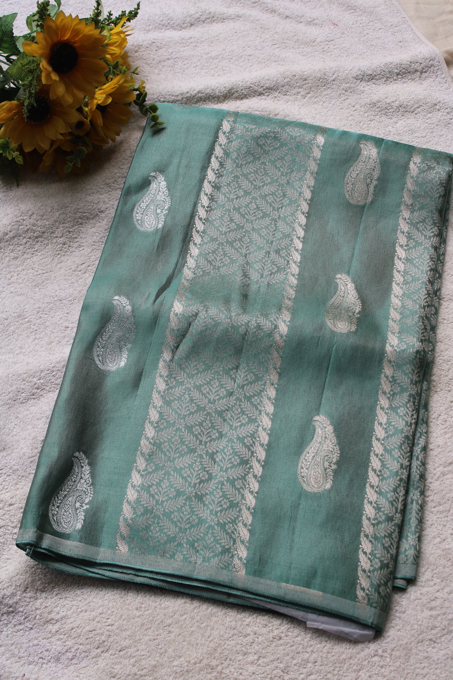 Green Banarasi Mashroo tissue silk saree
