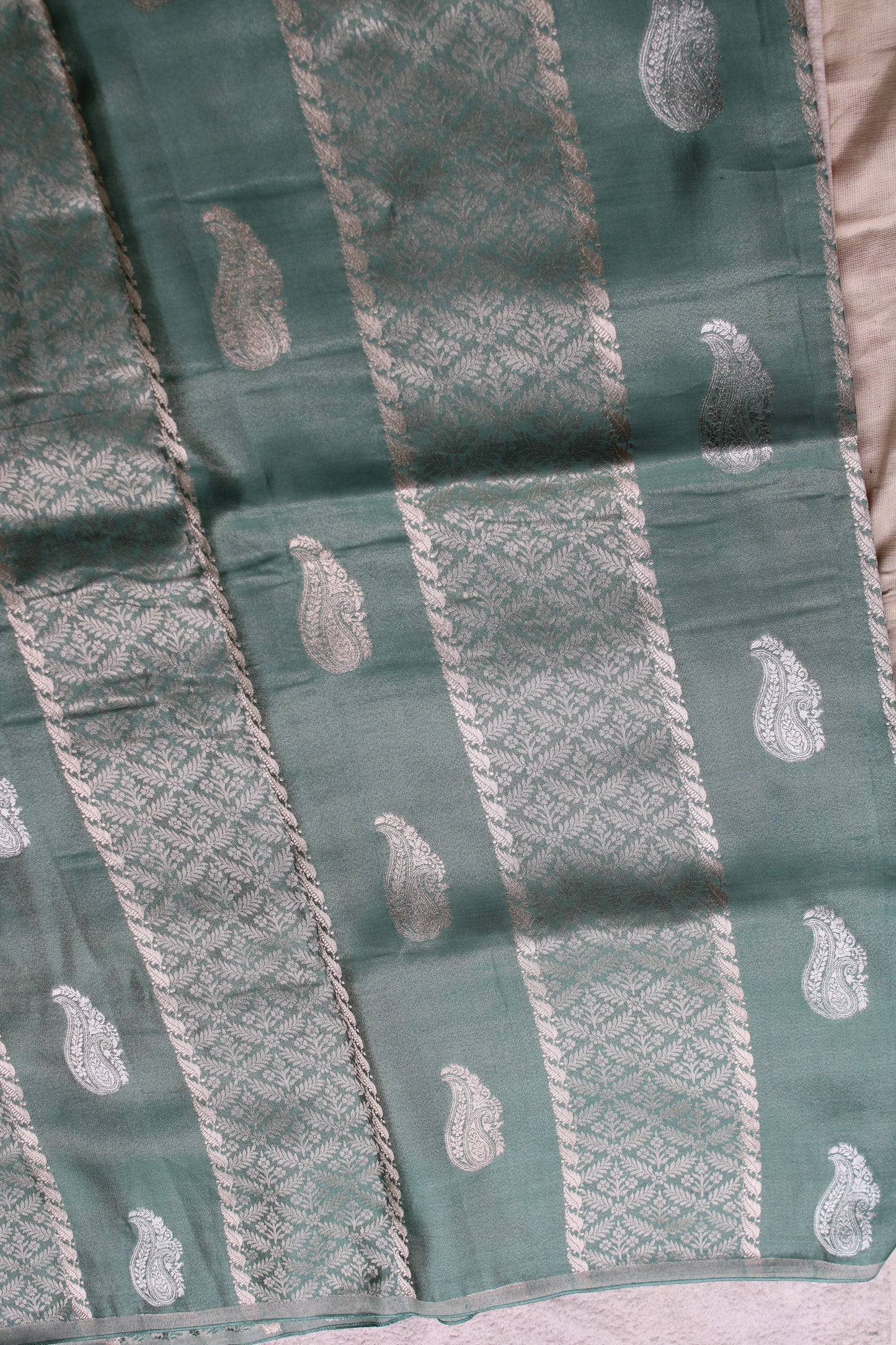 Green Banarasi Mashroo tissue silk saree