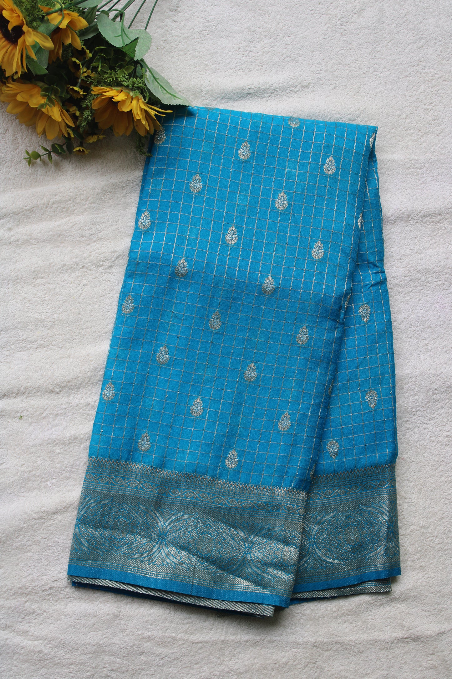 Blue banarasi georgette saree with checked design
