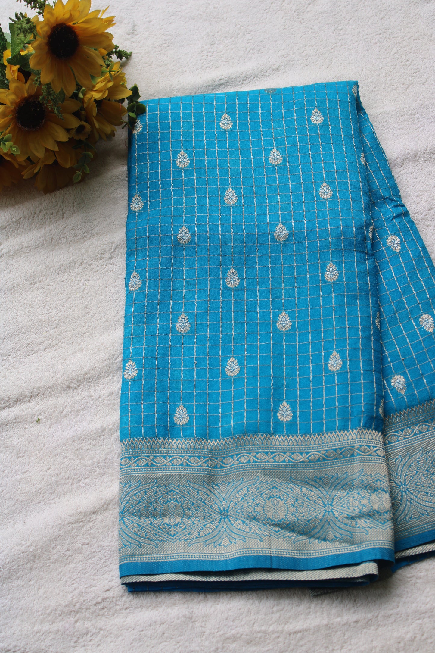 Blue banarasi georgette saree with checked design