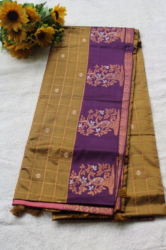 Copper colour soft silk vintage saree with contrast border