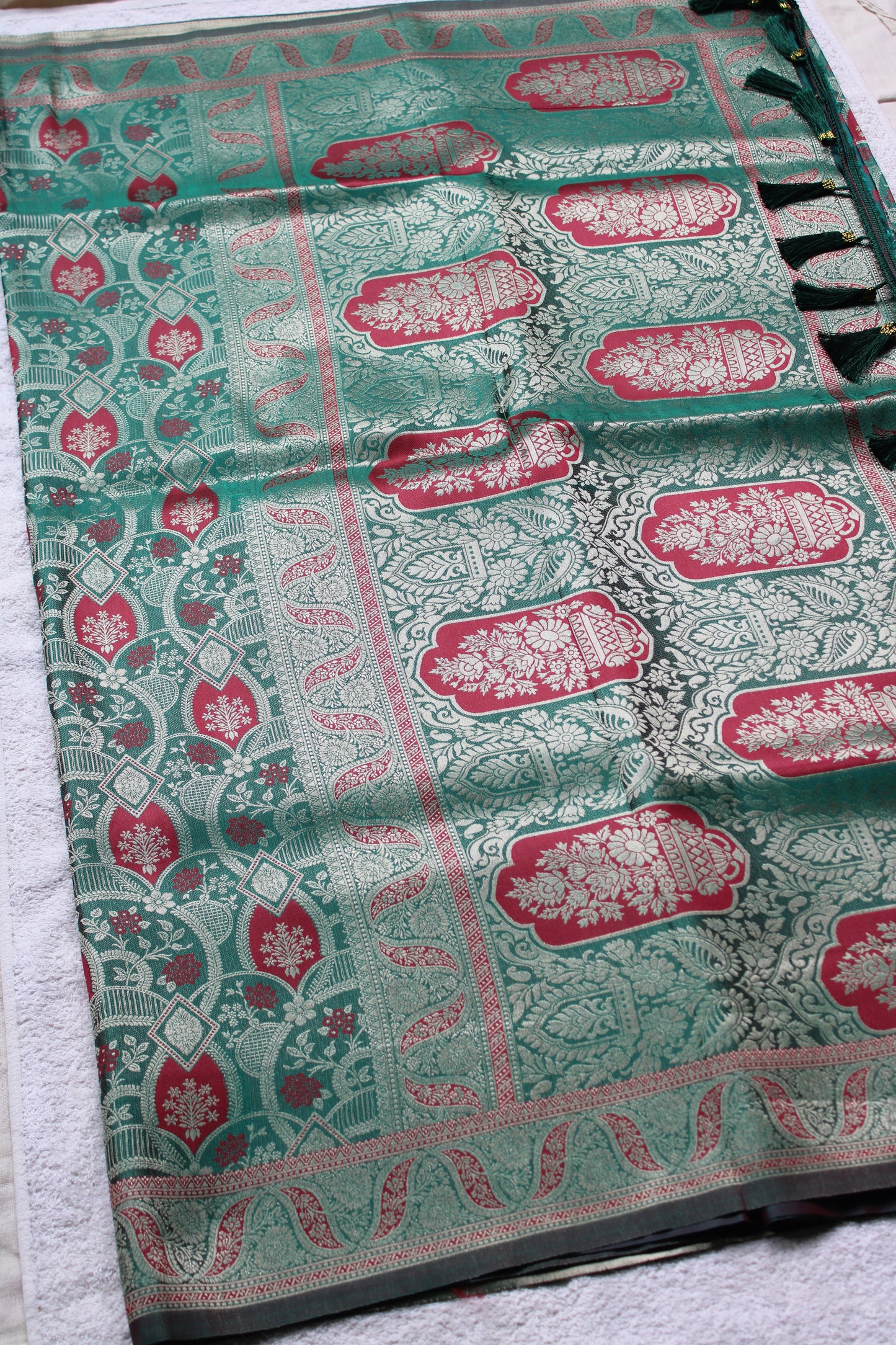 Green and red dual share Soft silk saree with allover design