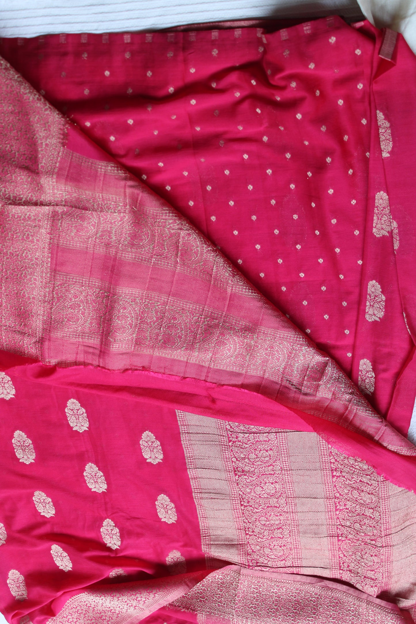Pink  Crape Georgette Banarasi Big Buttas saree