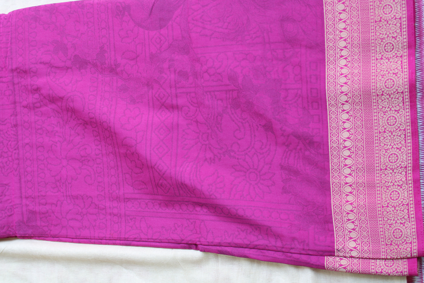 Majenta Fancy Mango silk saree woven with art work with rich meenakari weaving