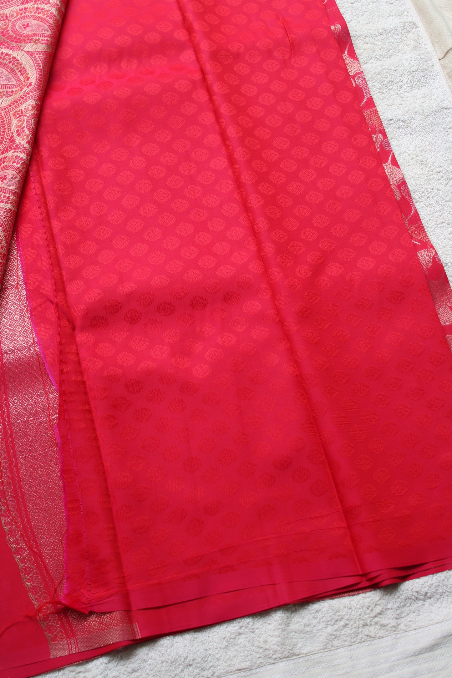 Pink trending Soft silk saree
