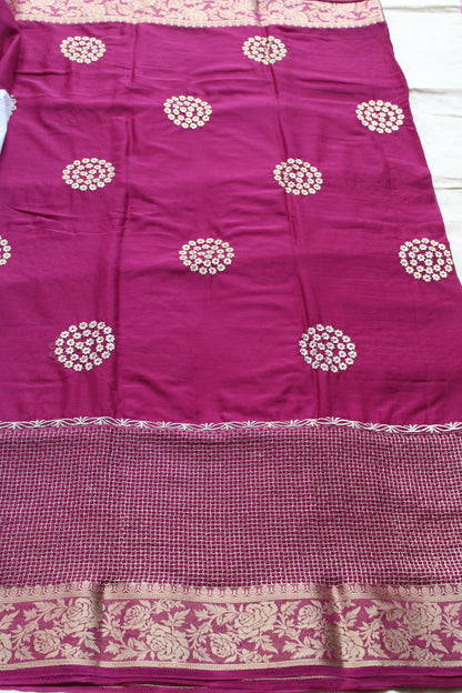 Majenta Double border viscous crape saree
