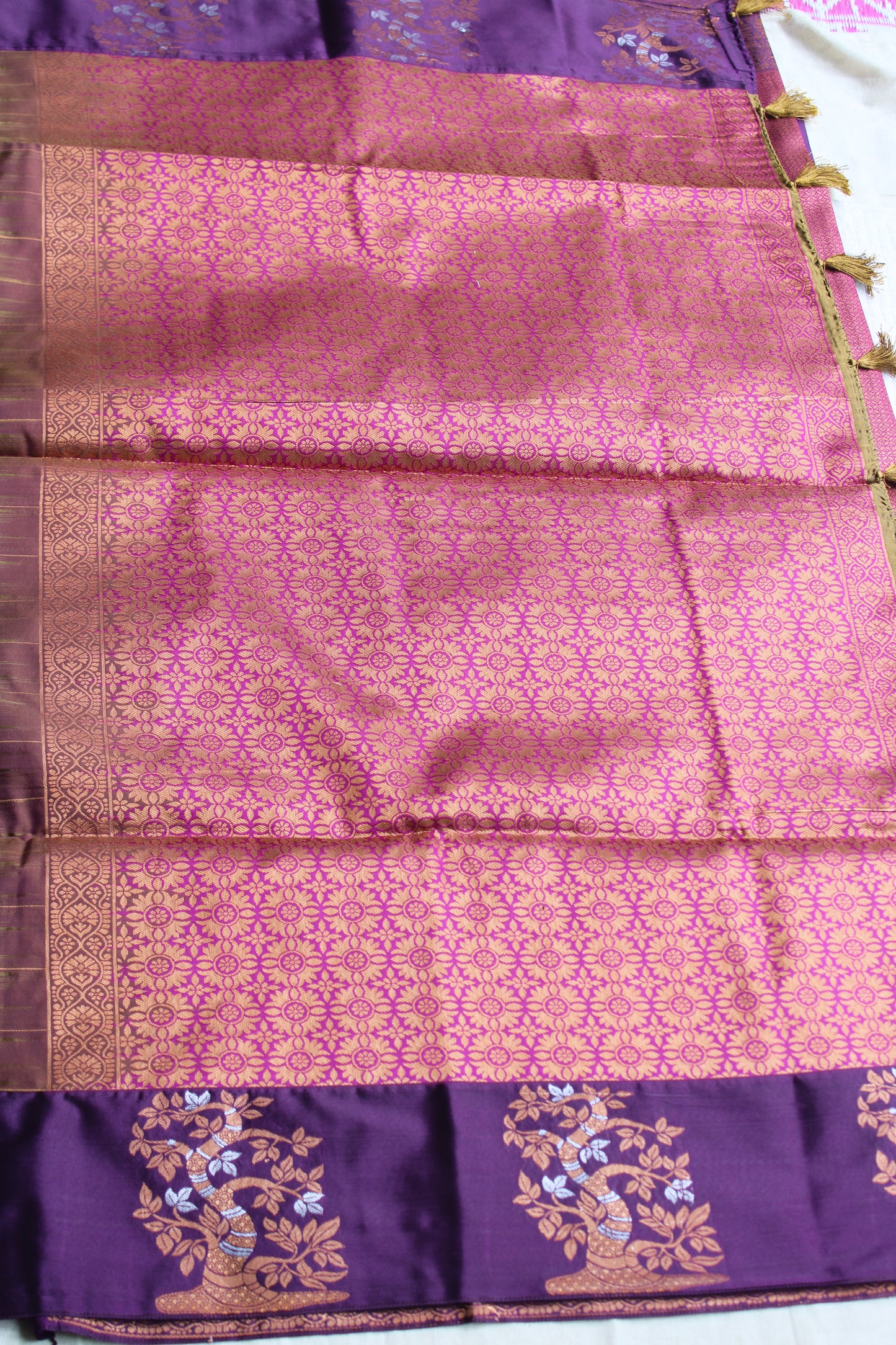 Copper colour soft silk vintage saree with contrast border